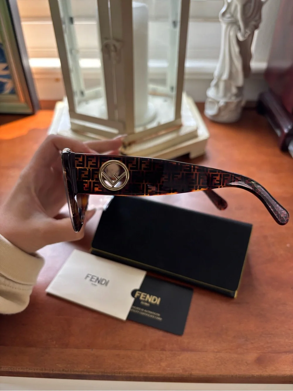100% Authentic Fendi FF 0327 086 IR Cat-Eye Sunglasses Dark Havana #17
